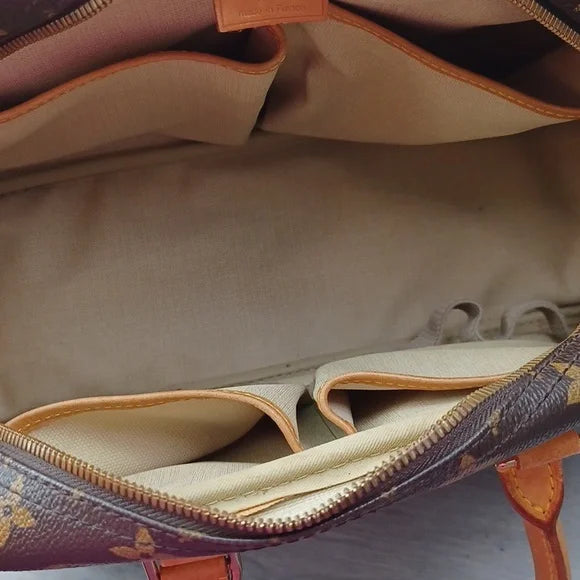 Louis Vuitton Vintage Deauville
