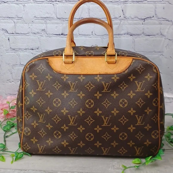 Louis Vuitton Vintage Deauville
